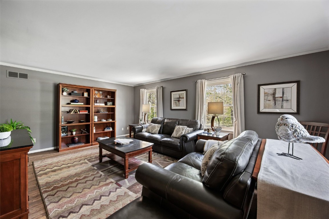 7 Glendale Terrace