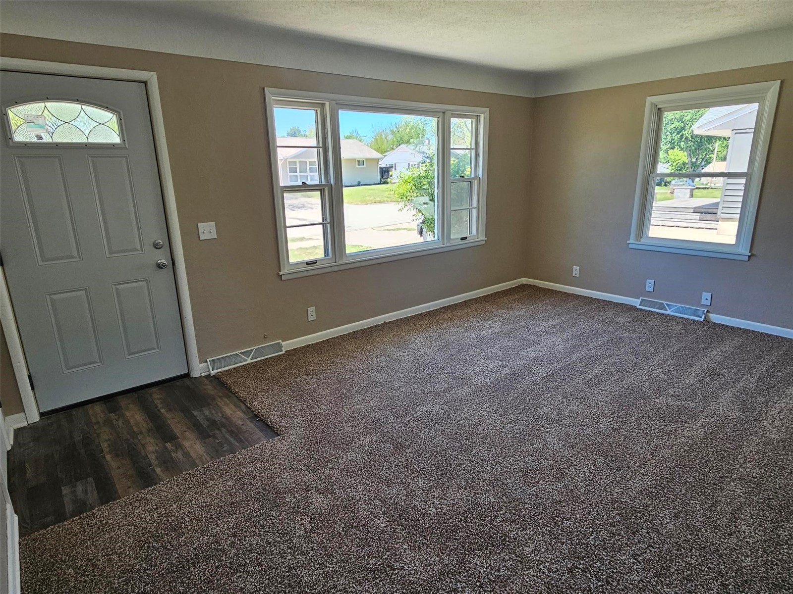 1118 Brockman Drive SE