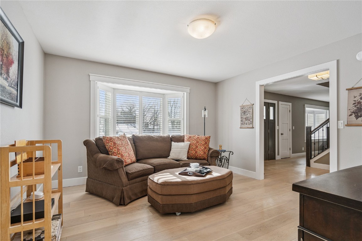 4362 Cloverdale Road NE