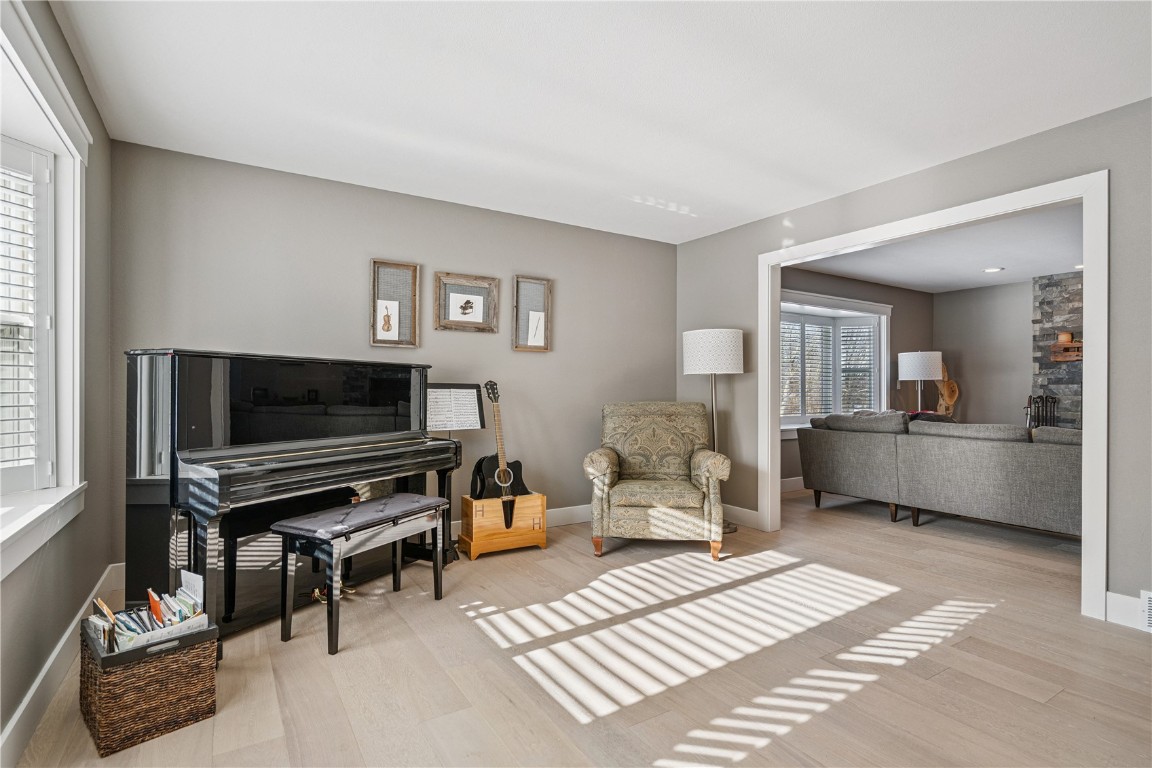 4362 Cloverdale Road NE