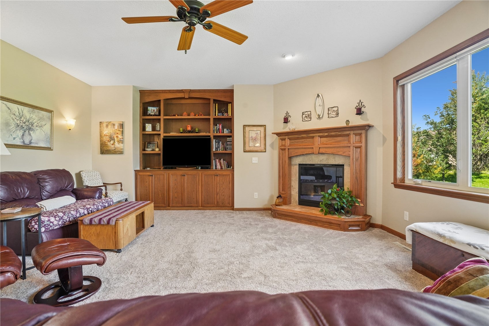 2395 Newcastle Rd