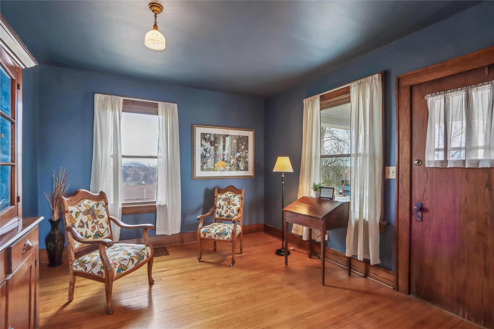 527 SW Swisher View Drive