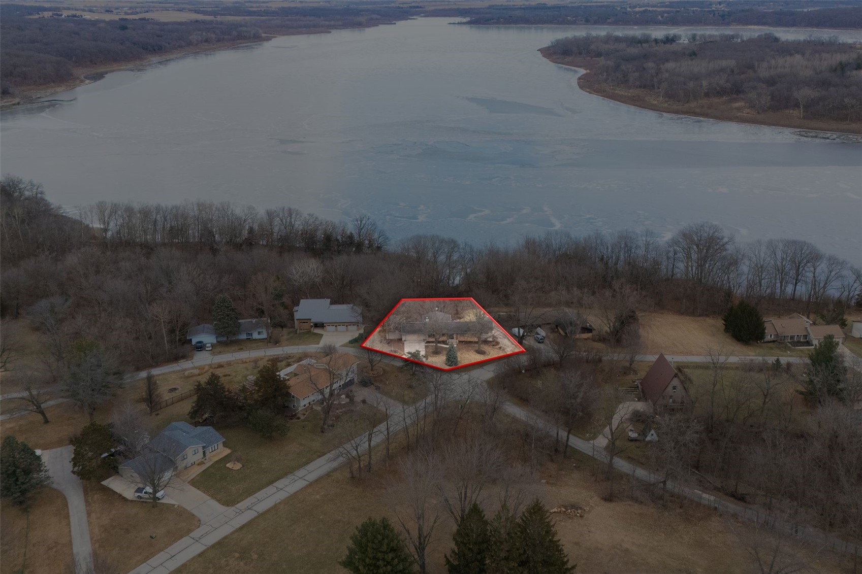 1896 Sunset Drive NE