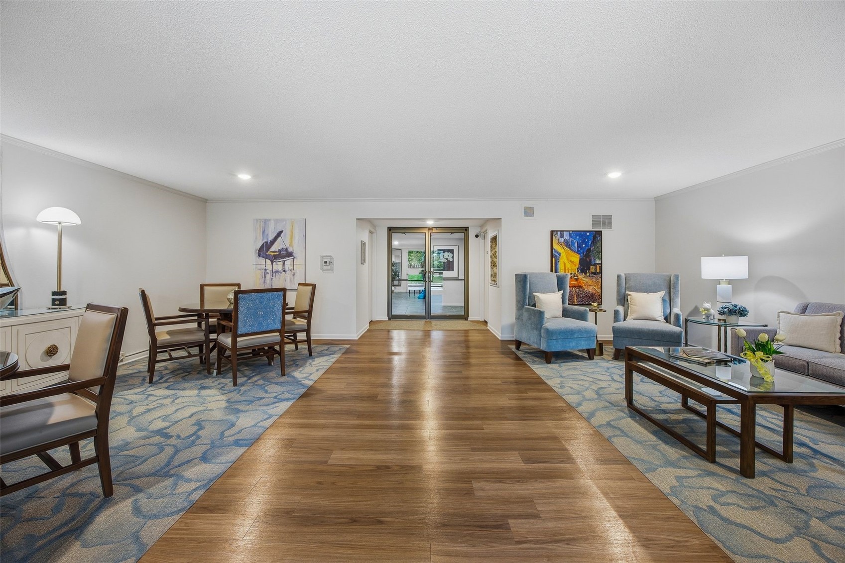 150 Thompson Drive SE 216