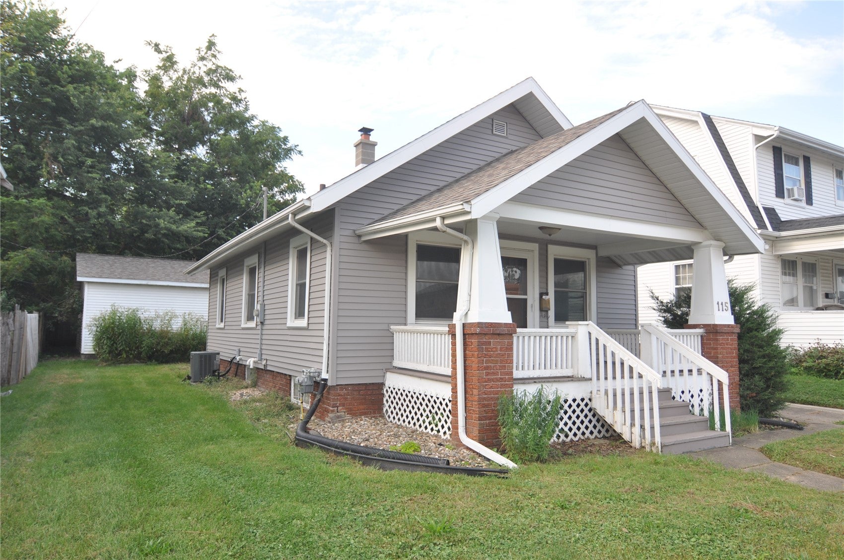 115 27th Street Drive SE