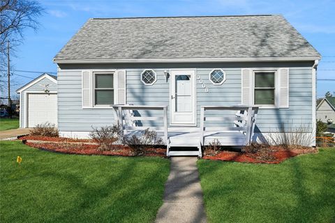 3008 Henderson Avenue SE Cedar Rapids IA 52403