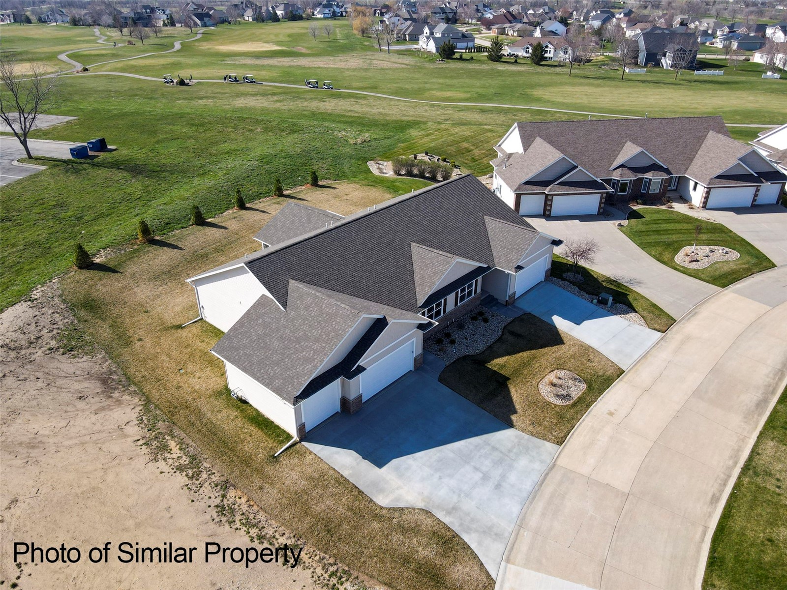 2935 Clubhouse Dr