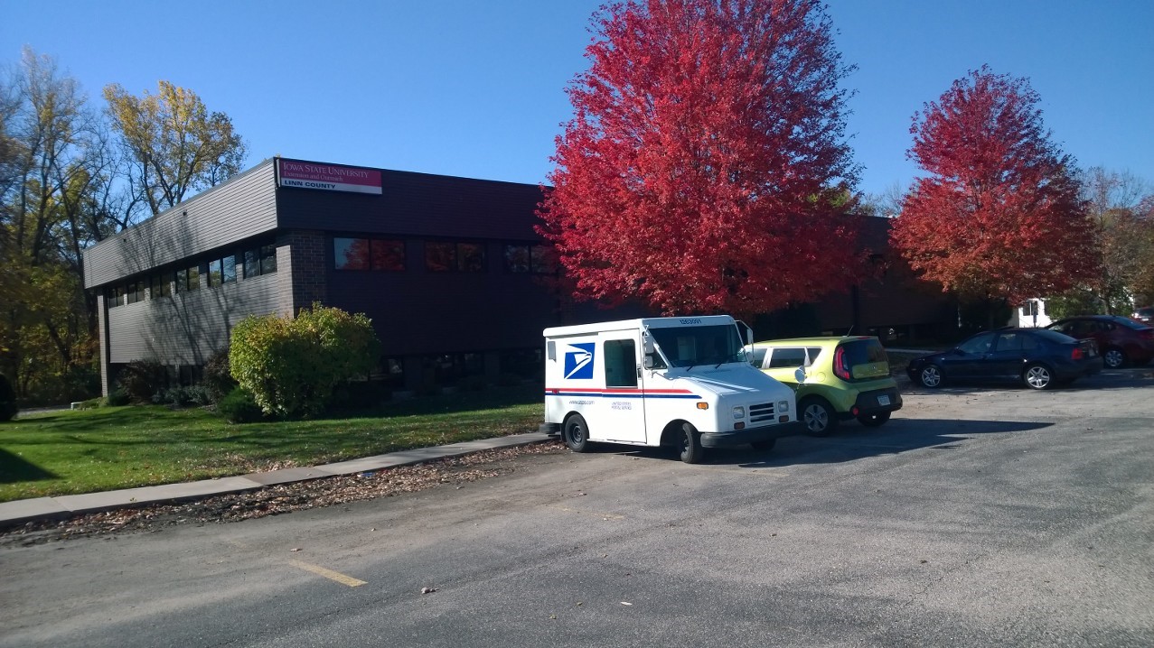 Photo 1 of 2 — 383 Collins Road NE 206, Cedar Rapids, IA 52402