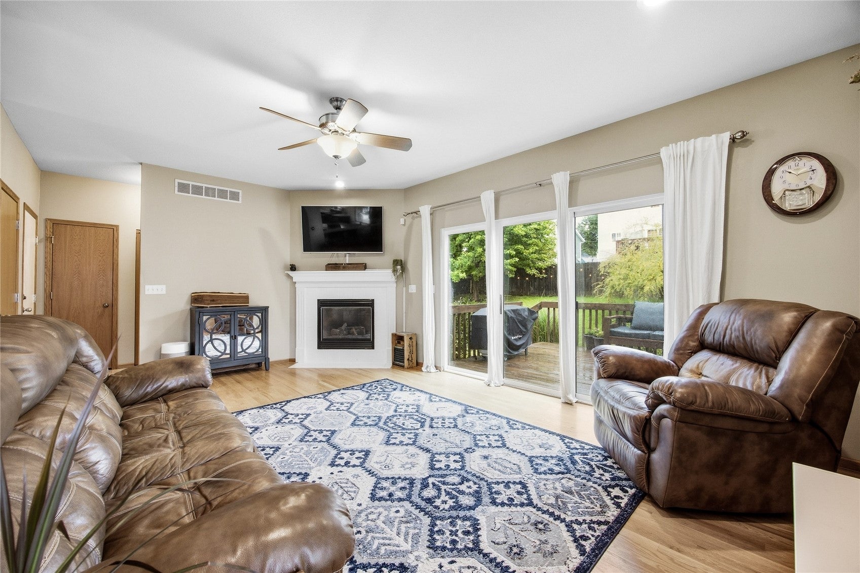 1372 Woolridge Dr