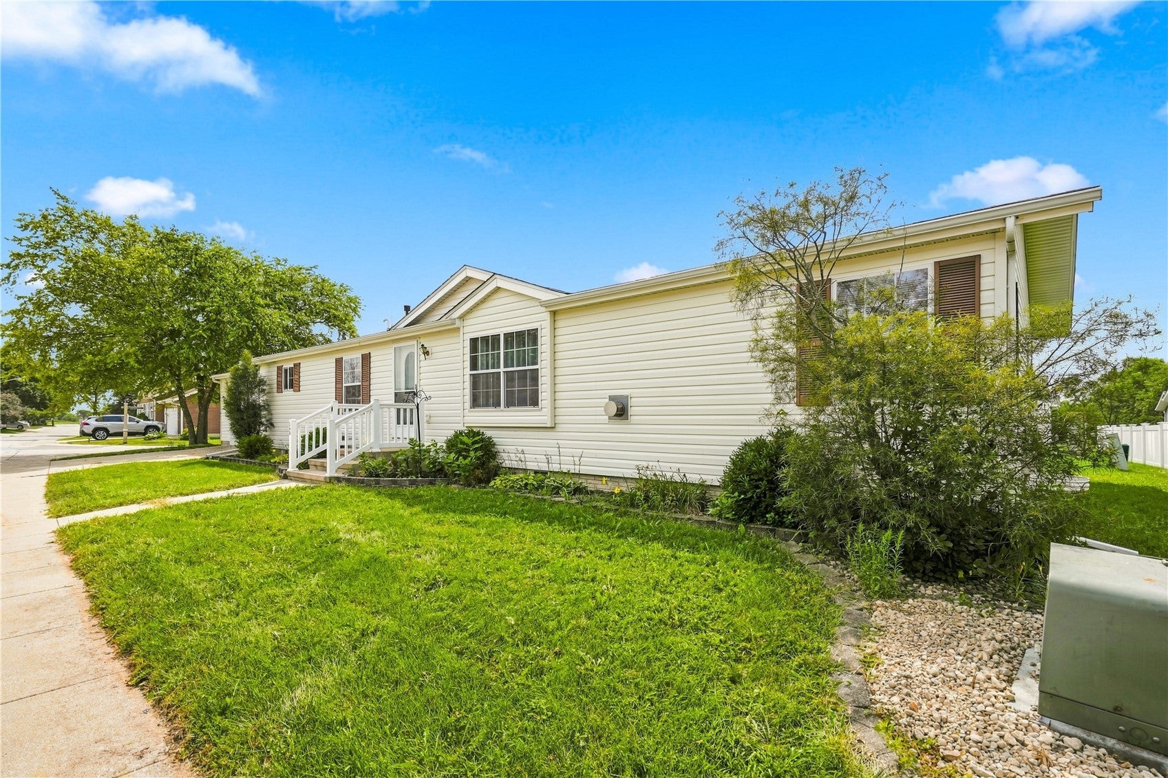 268 Paddock Cir