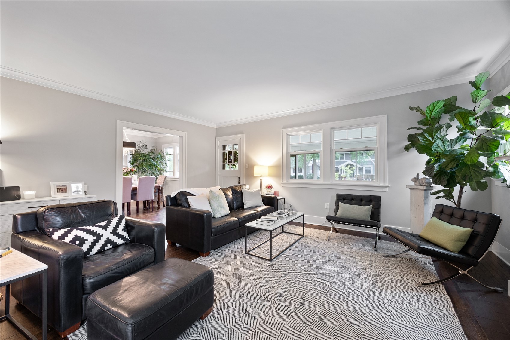 2323 Upland Drive SE