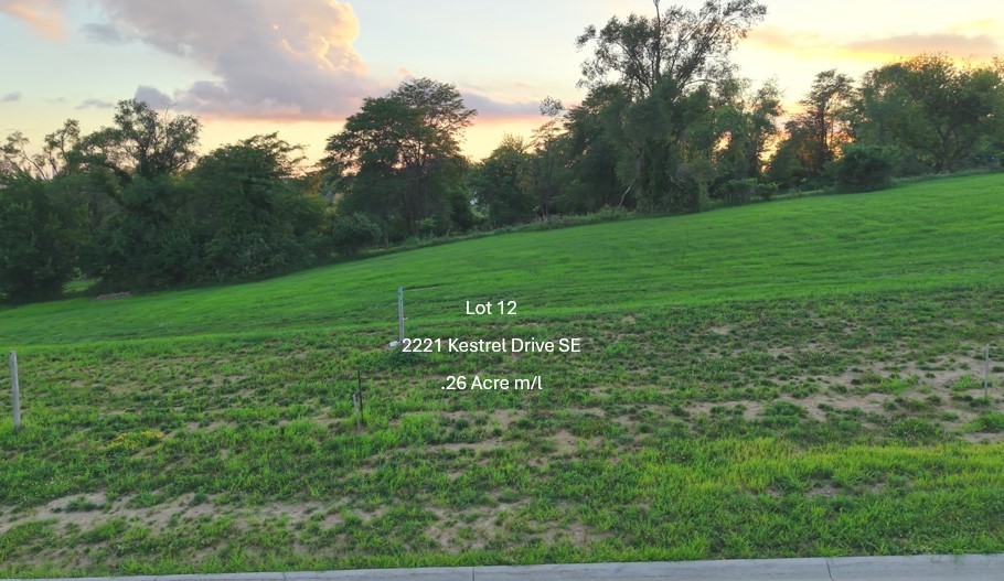 Photo 1 of 6 — 2221 Kestrel Drive SE, Cedar Rapids, IA 52403
