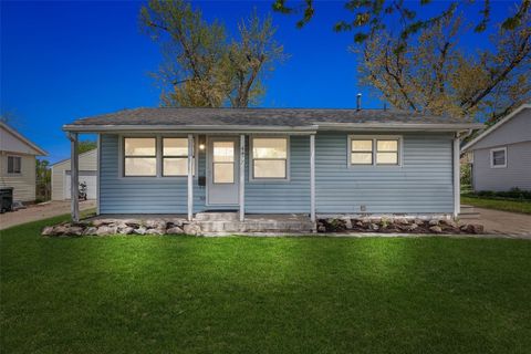 4417 Loraine Street NE Cedar Rapids IA 52402
