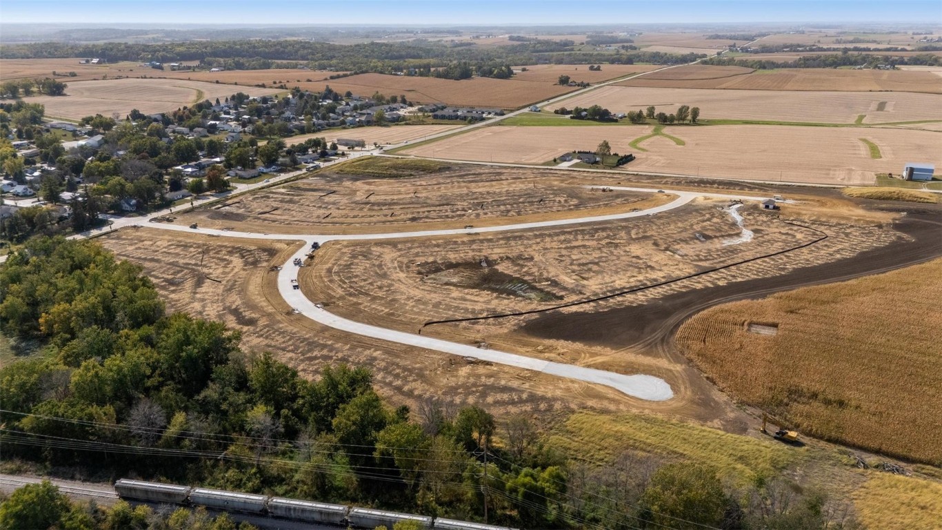 135 Pleasant Hill Drive NW