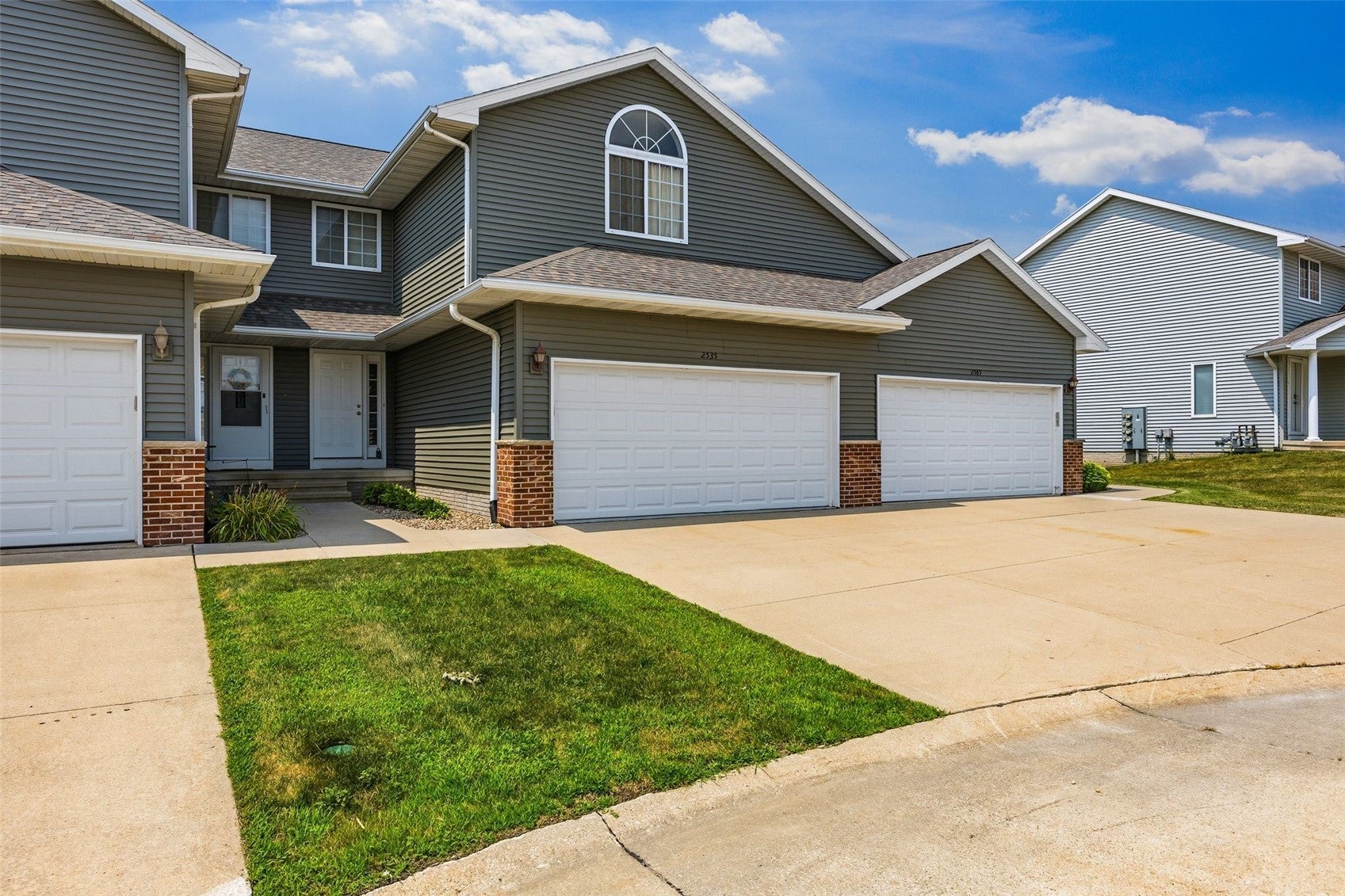 2535 Greenway Court