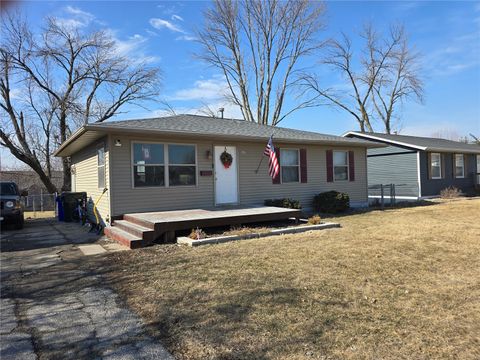 456 Mayberry Drive NW Cedar Rapids IA 52405