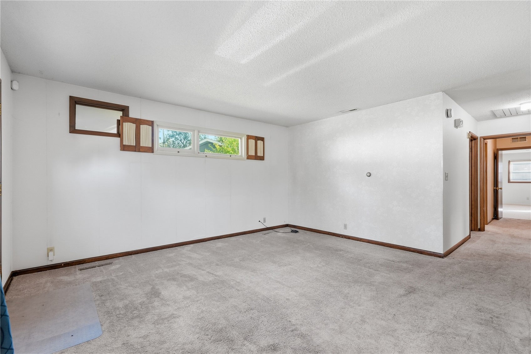 1360 Starry Drive
