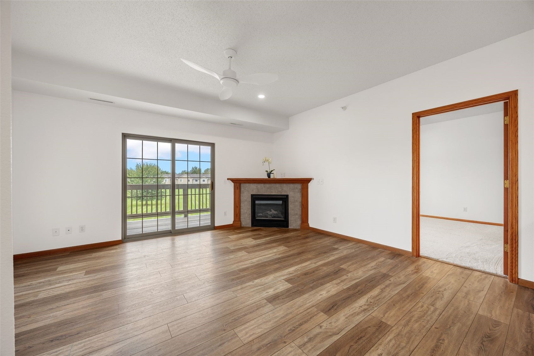 250 Cimarron Drive 213