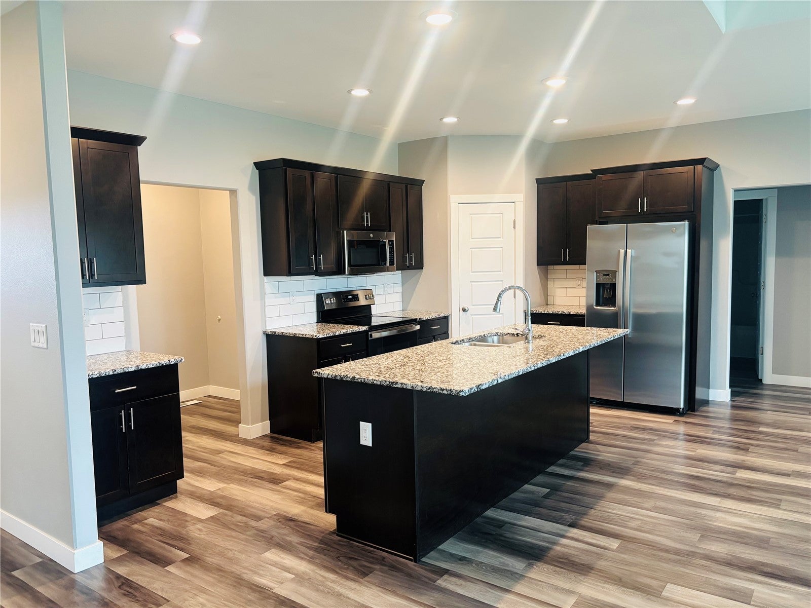 1422 Eagleview Drive