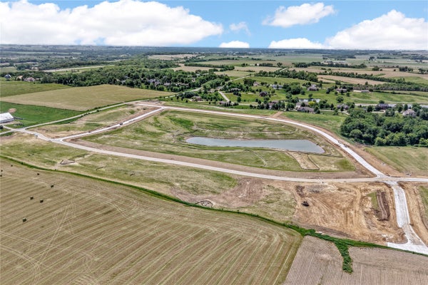 100 IOWA ST, HILLS, IA 52235 - Image 6f17036e586f093c2d9b1ecc2a949aa3/781852322