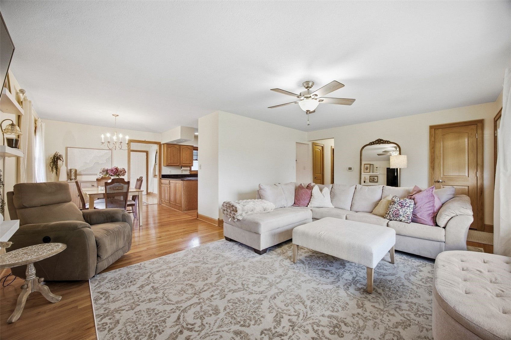 634 Grant Wood Drive SE