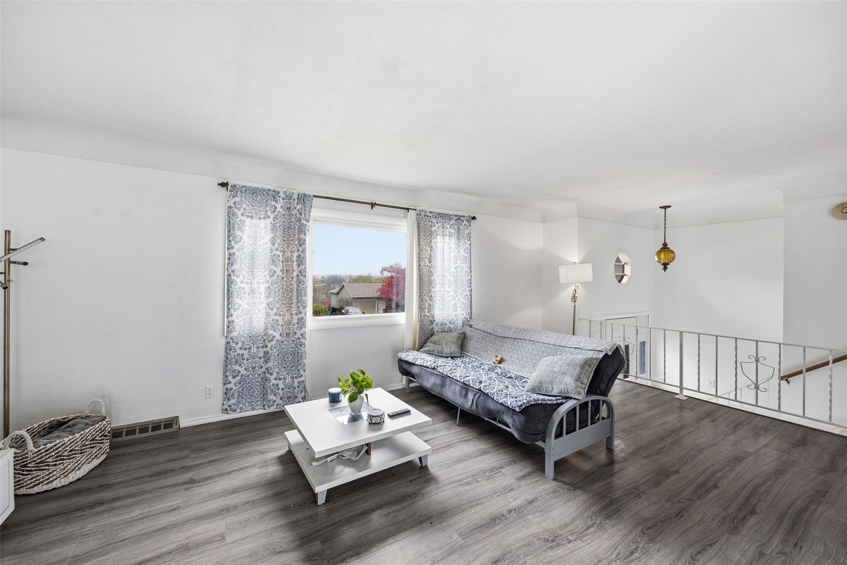 2067 Knollshire Road NE