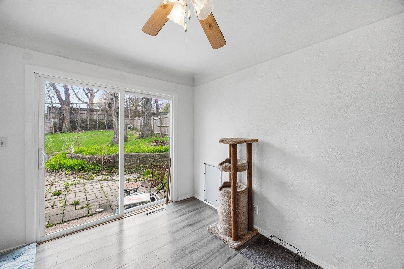 2067 Knollshire Road NE