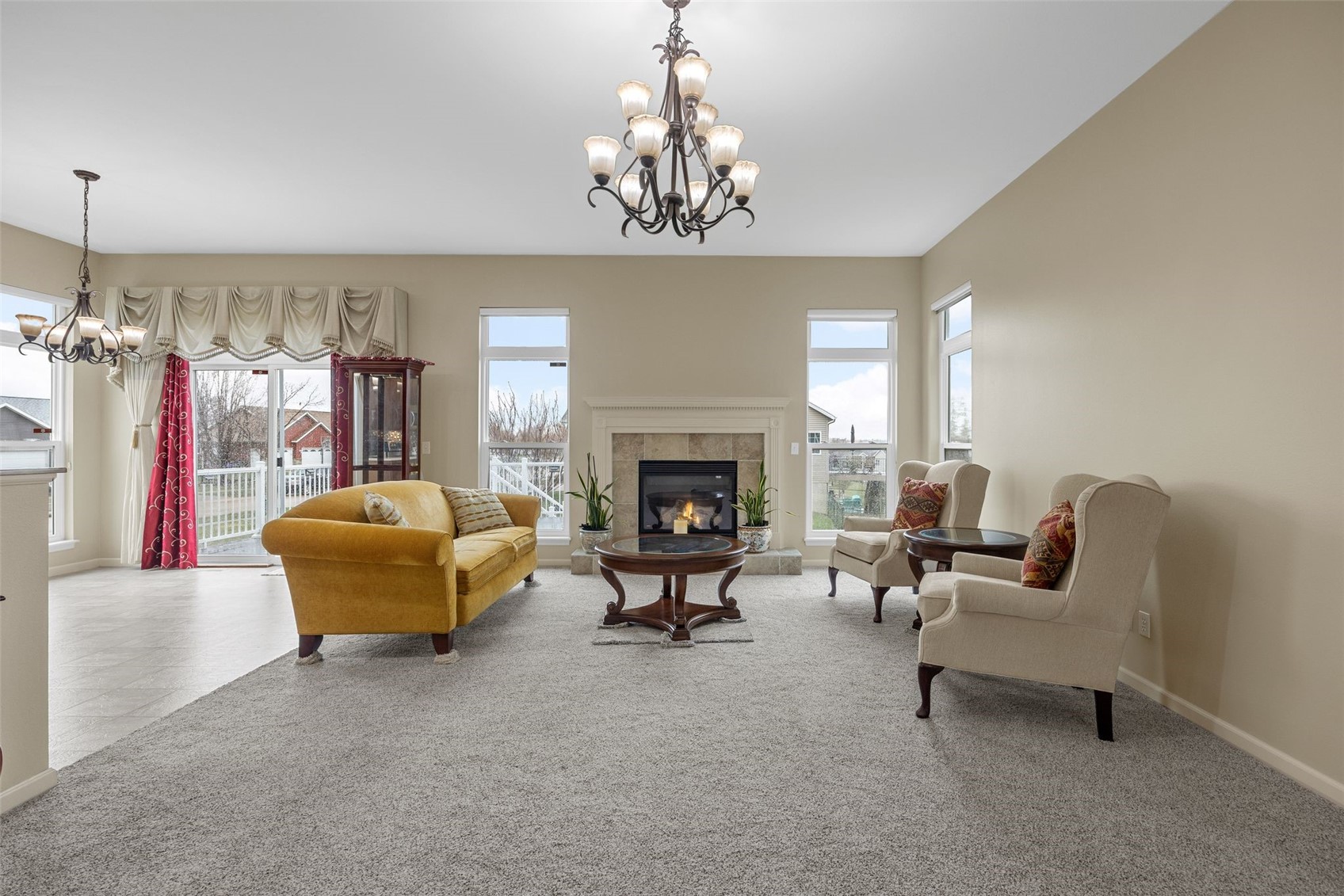 2424 Radcliffe Drive SW