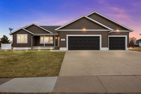 211 Wildcat Trail SW Shellsburg IA 52233