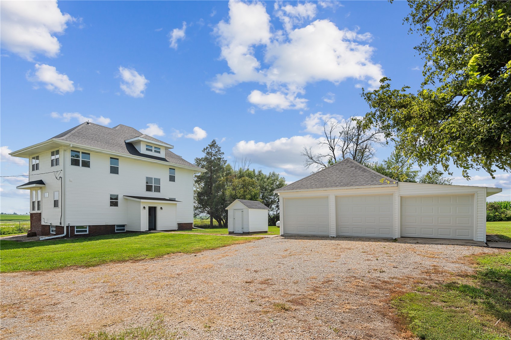 2253 73rd Street