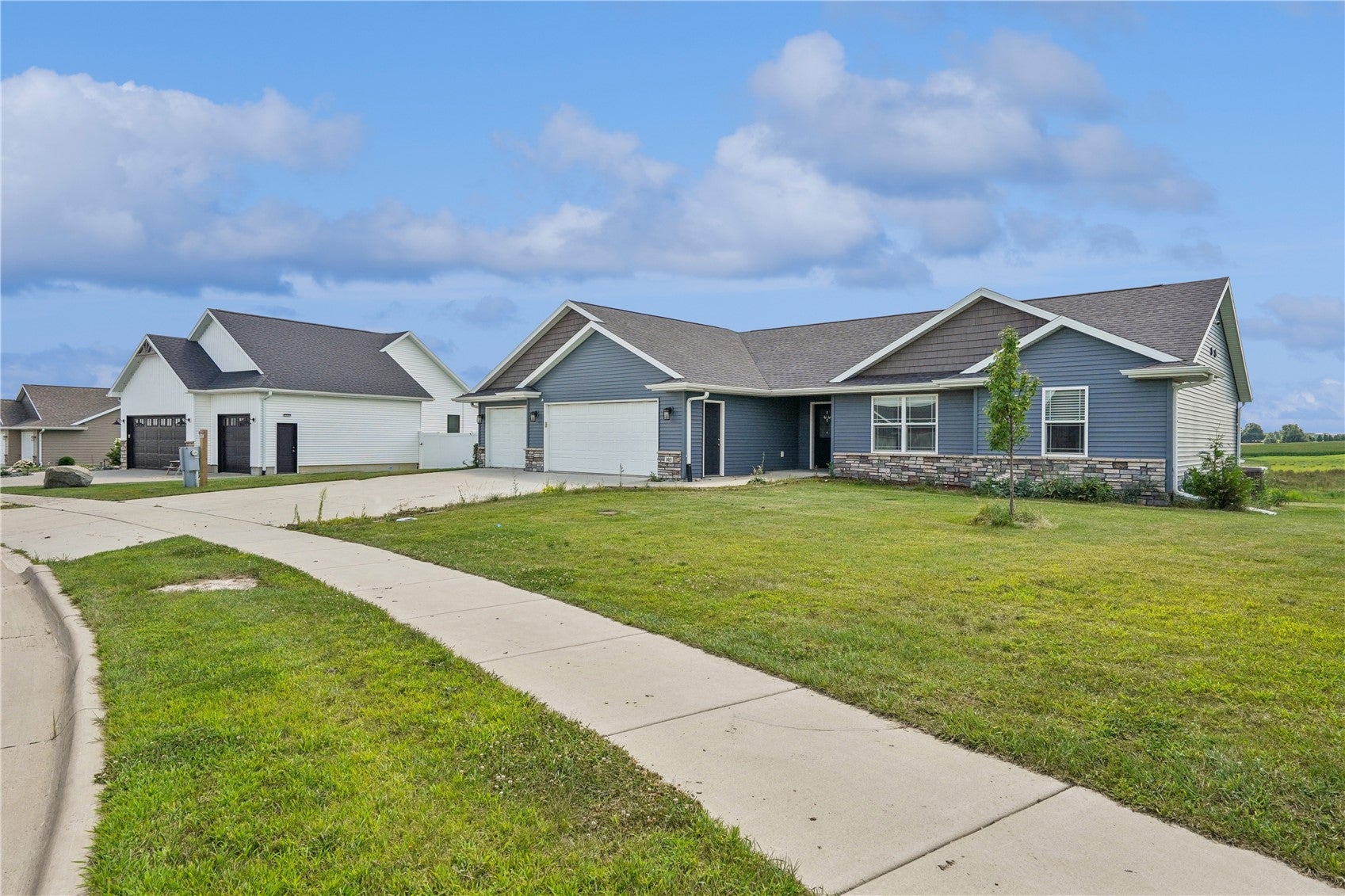 103 Viking Drive