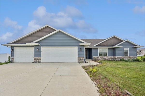 103 VIKING DR, VINTON, IA 52349 - Image 7882d9dbab1b60f8a6e7f985f56c5de4/439609225