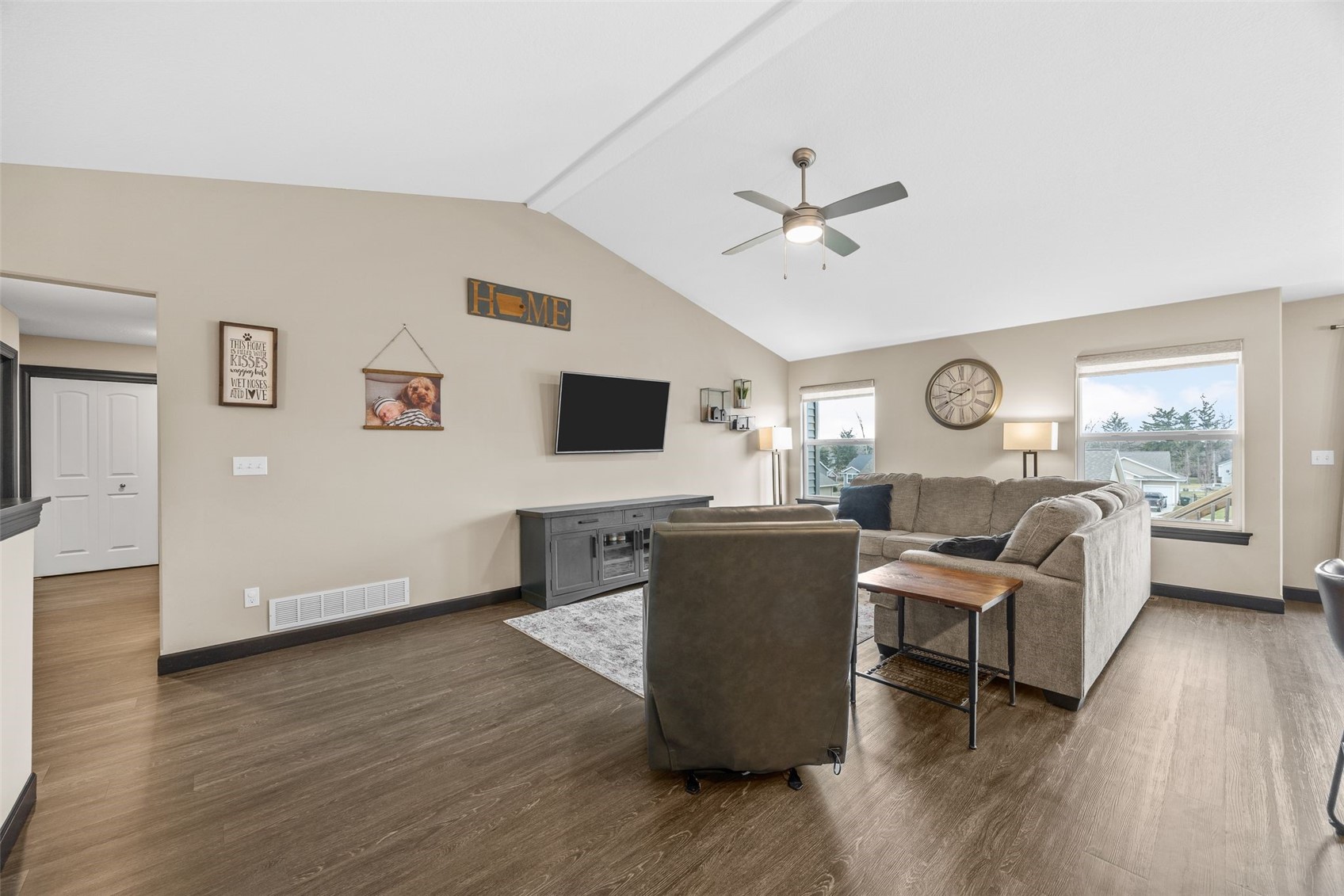 2107 Holly Meadow Avenue SW