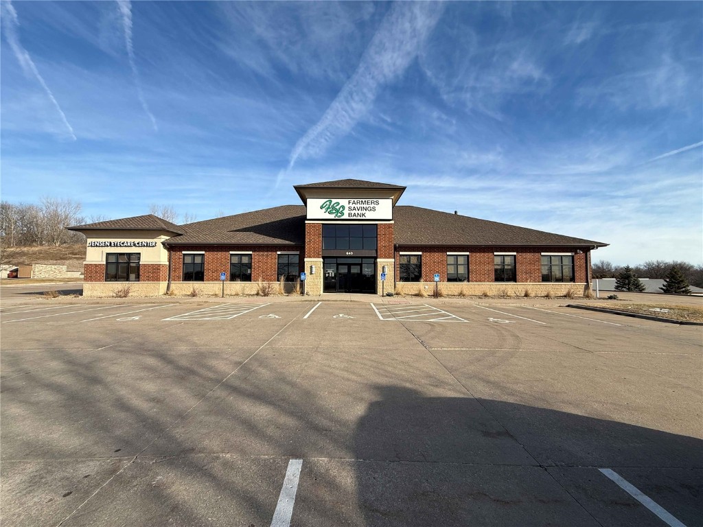 Photo 1 of 11 — 640 Highway 1 W, Iowa City, IA 52246