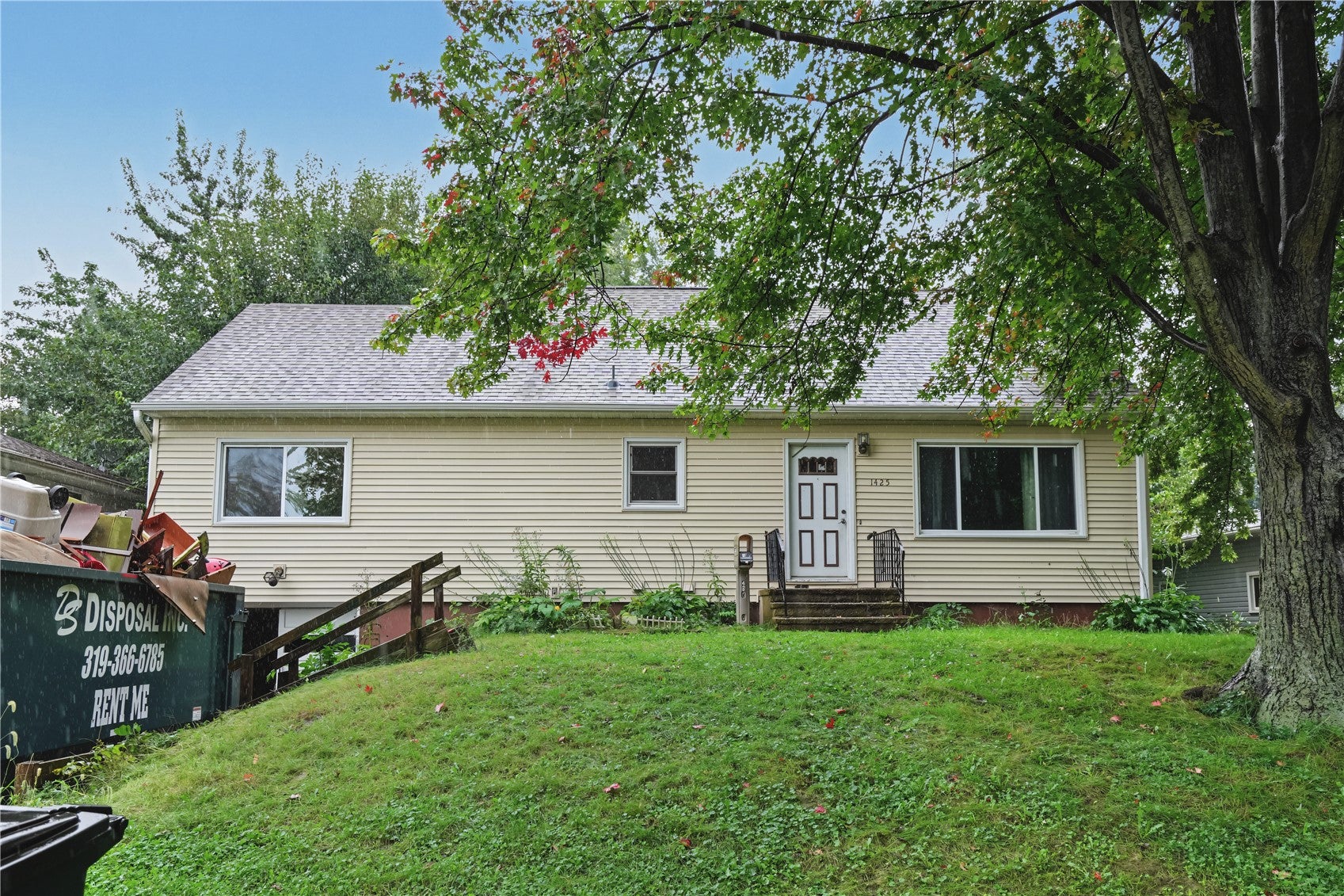 1425 Douglas Ct