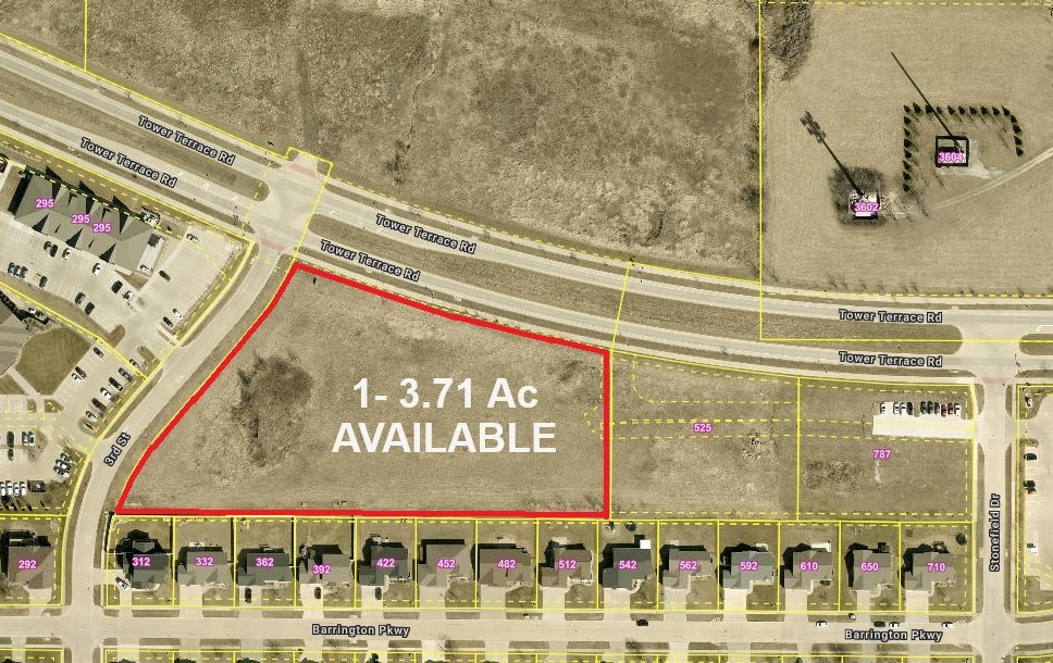 Photo 1 of 1 — Tower Terr Rd/3rd St 3.71Ac, Marion, IA 52302
