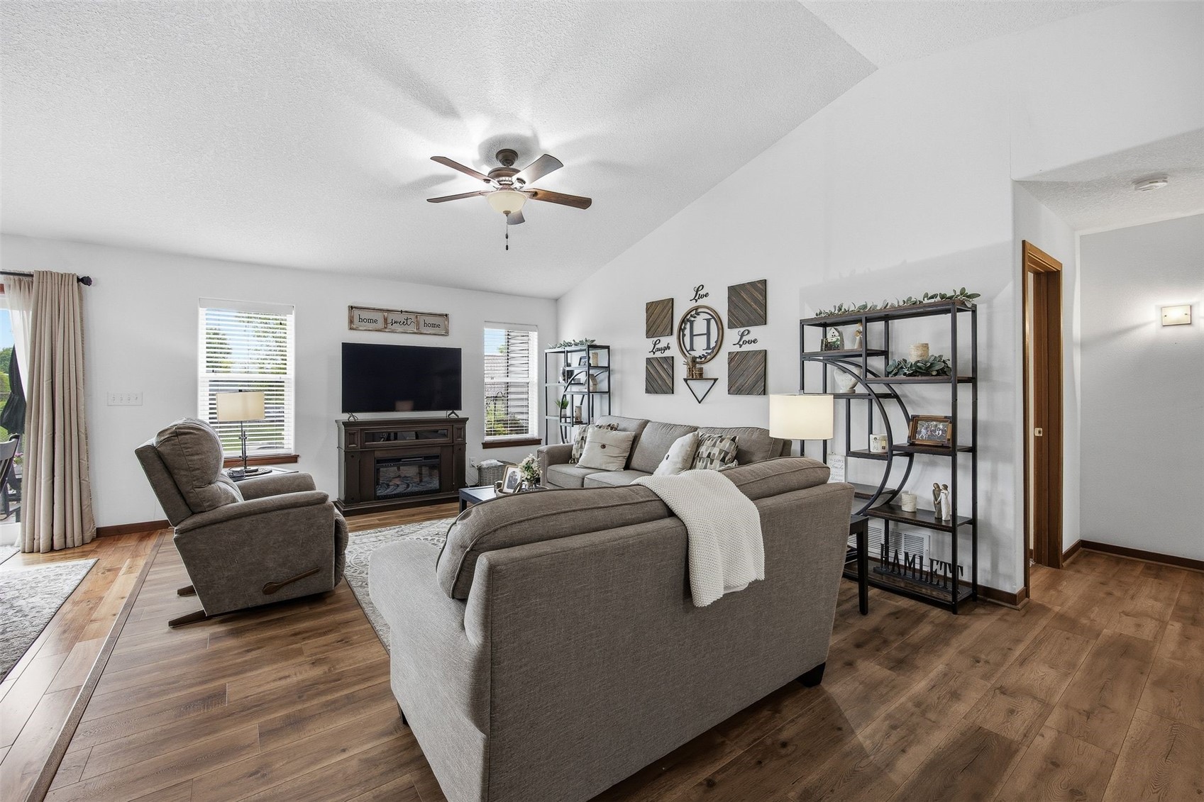 2660 Bullis Drive