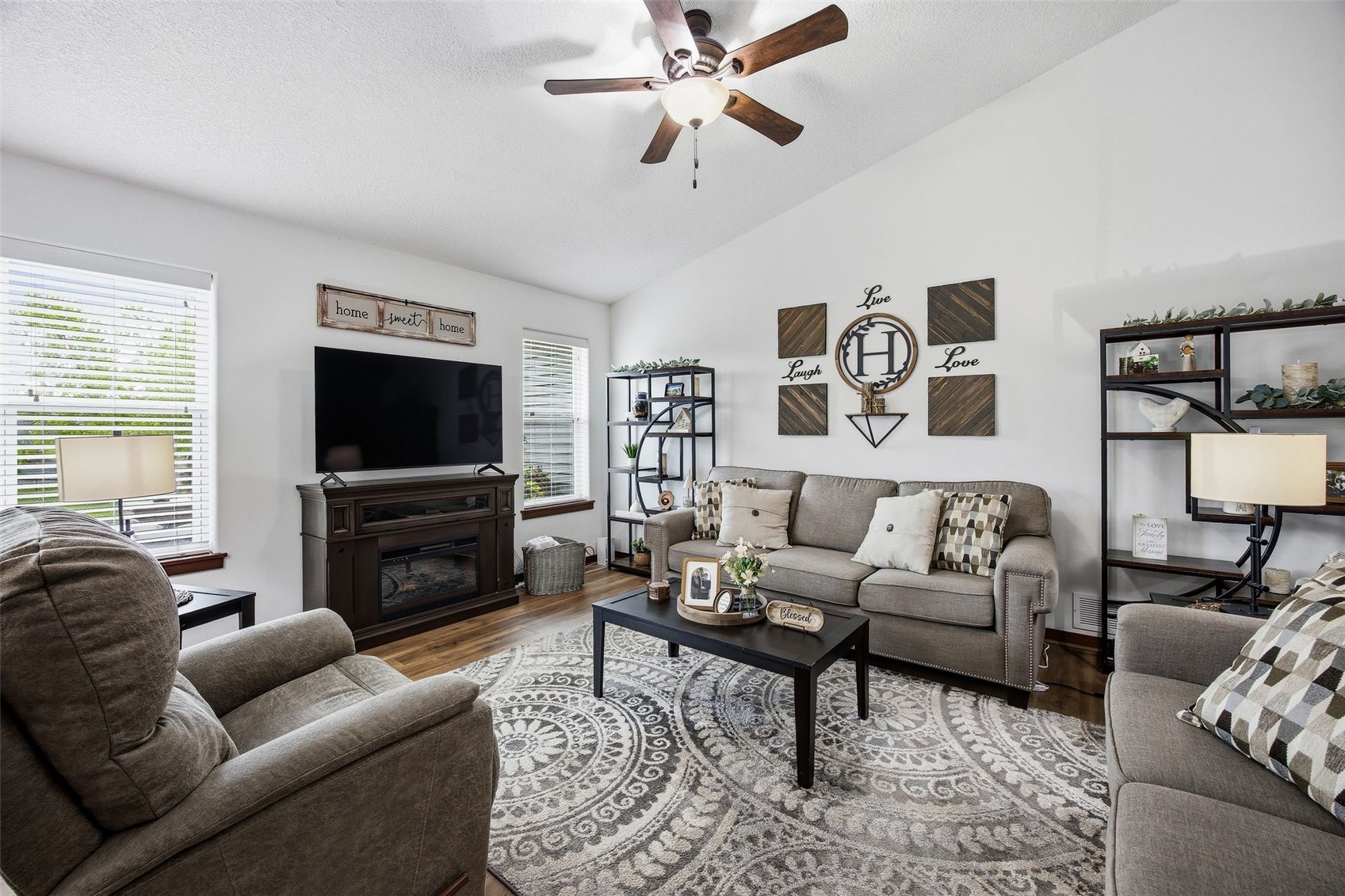 2660 Bullis Drive