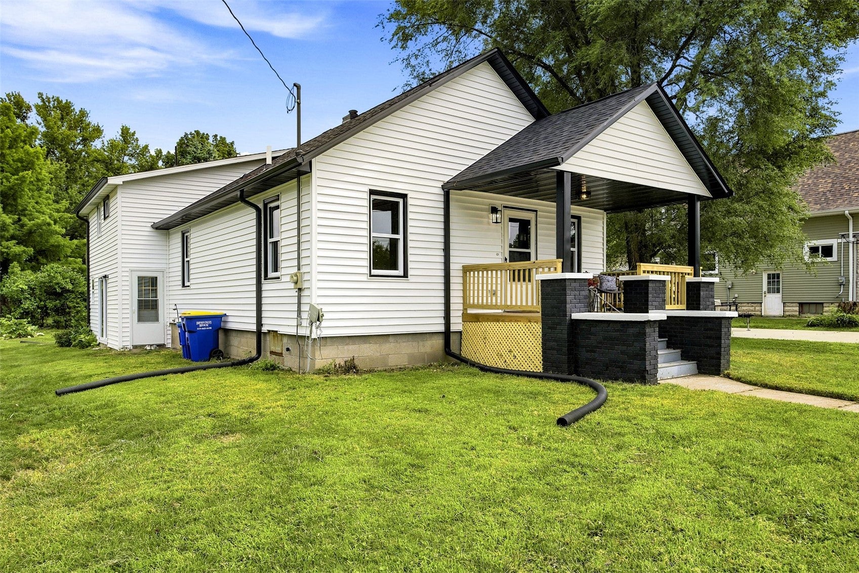 232 E 3rd Street