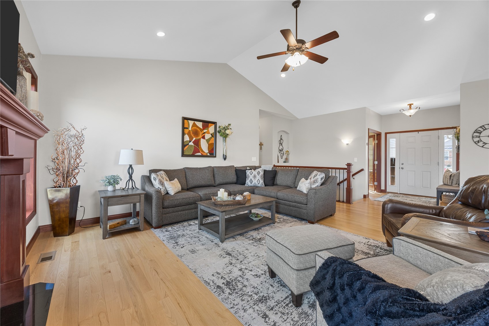 804 Palmyra Drive NE