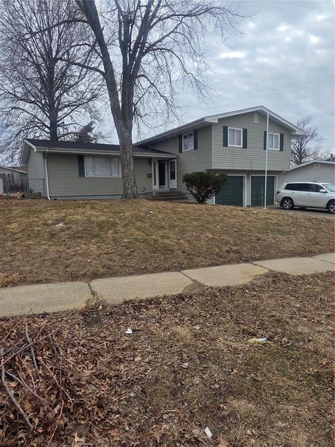 5109 Spencer Drive SW Cedar Rapids IA 52404
