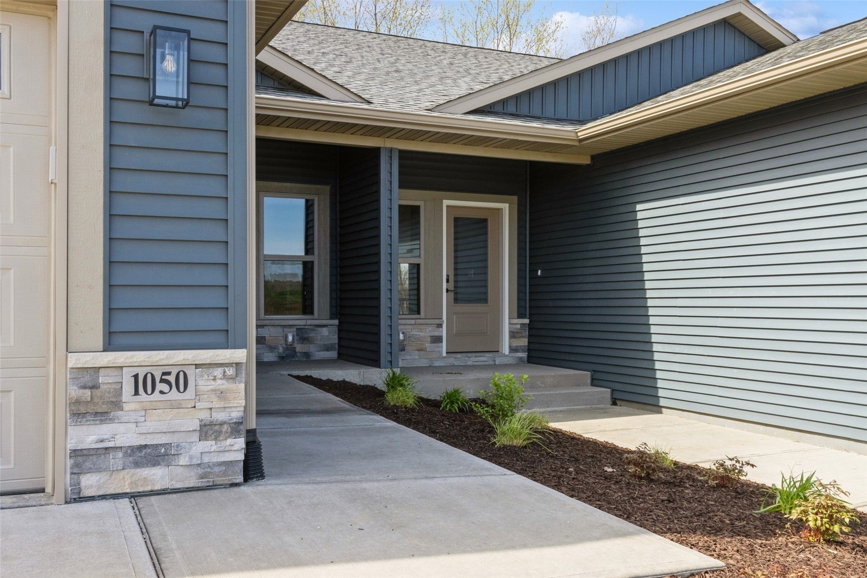 3110 Sunflower Lane