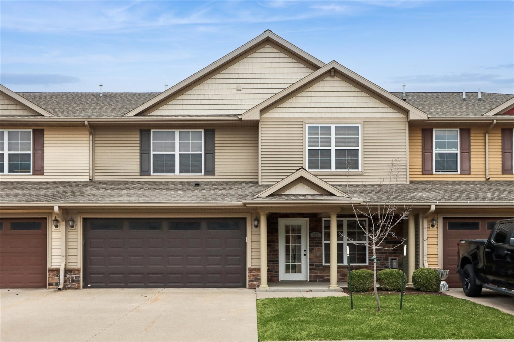 Photo 1 of 27 — 470 Cambria Drive, North Liberty, IA 52317