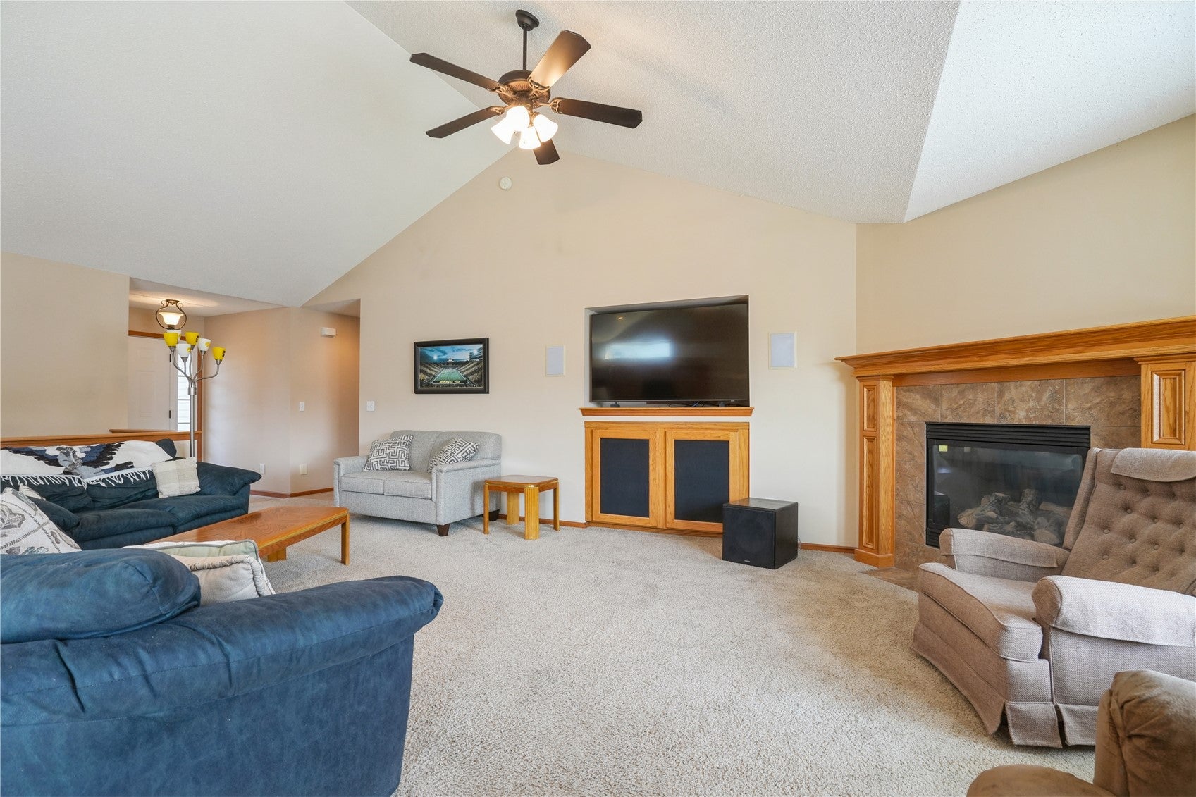 1880 Oak Creek Drive