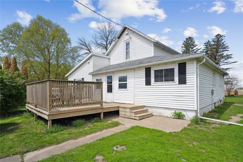 304 North Nesbit Road Waterloo IA 50703