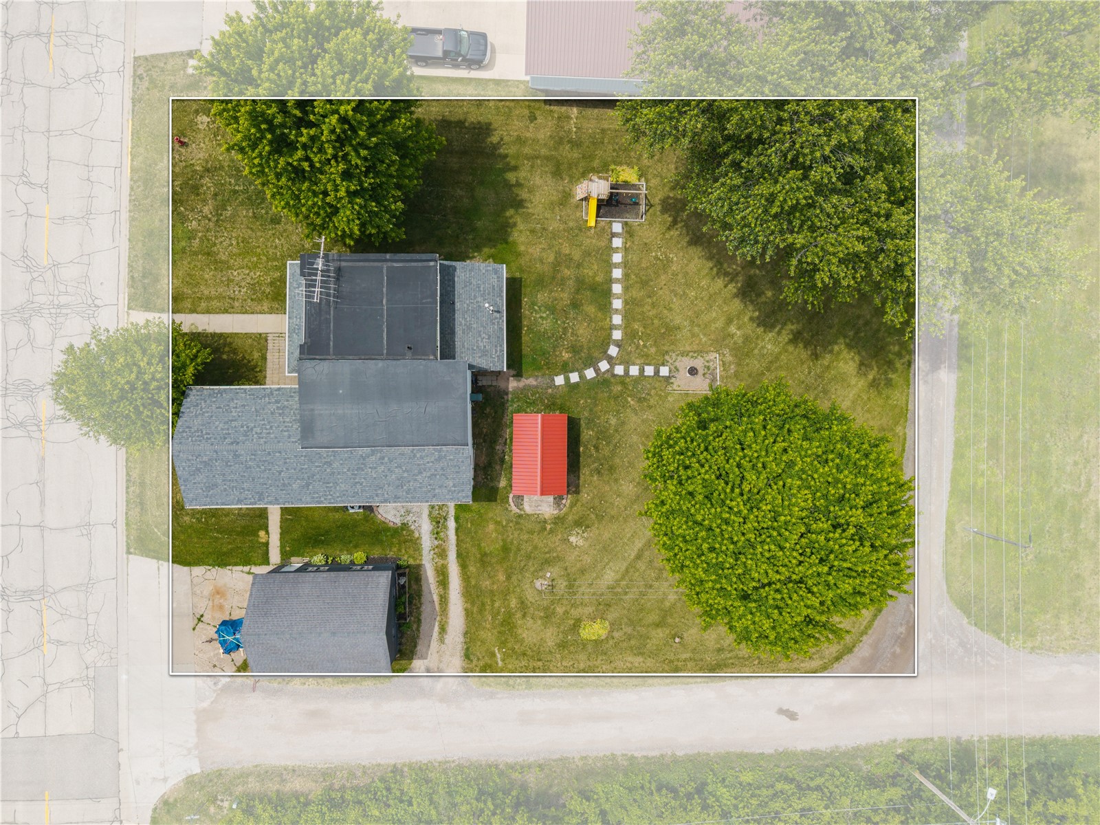 502 E Main
