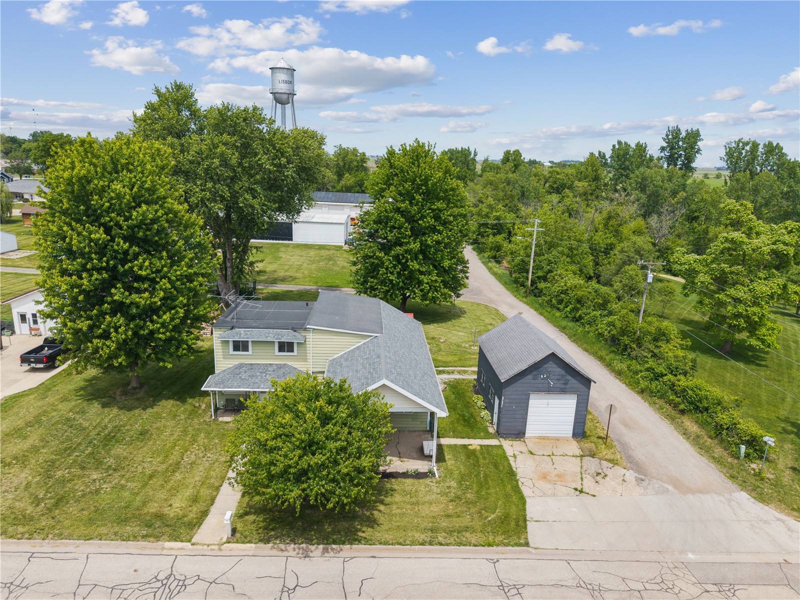 502 E Main