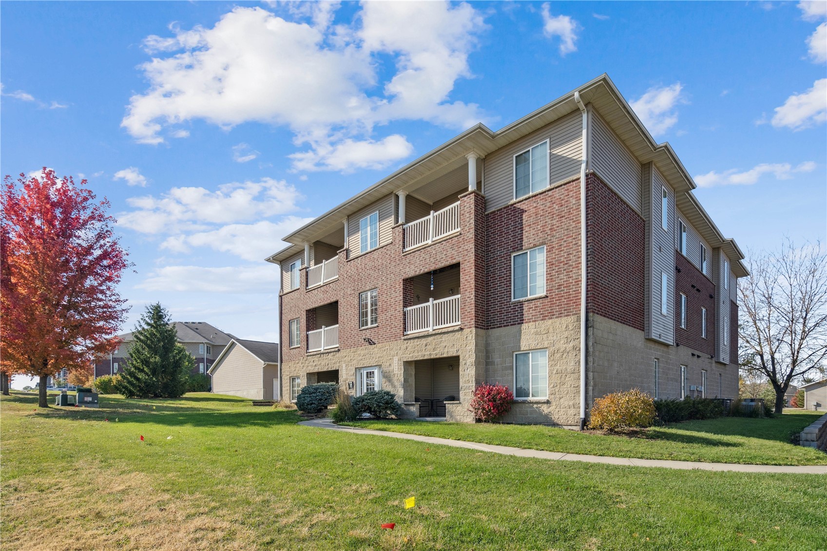 Photo 1 of 16 — 315 Taft Avenue, Iowa City, IA 52245