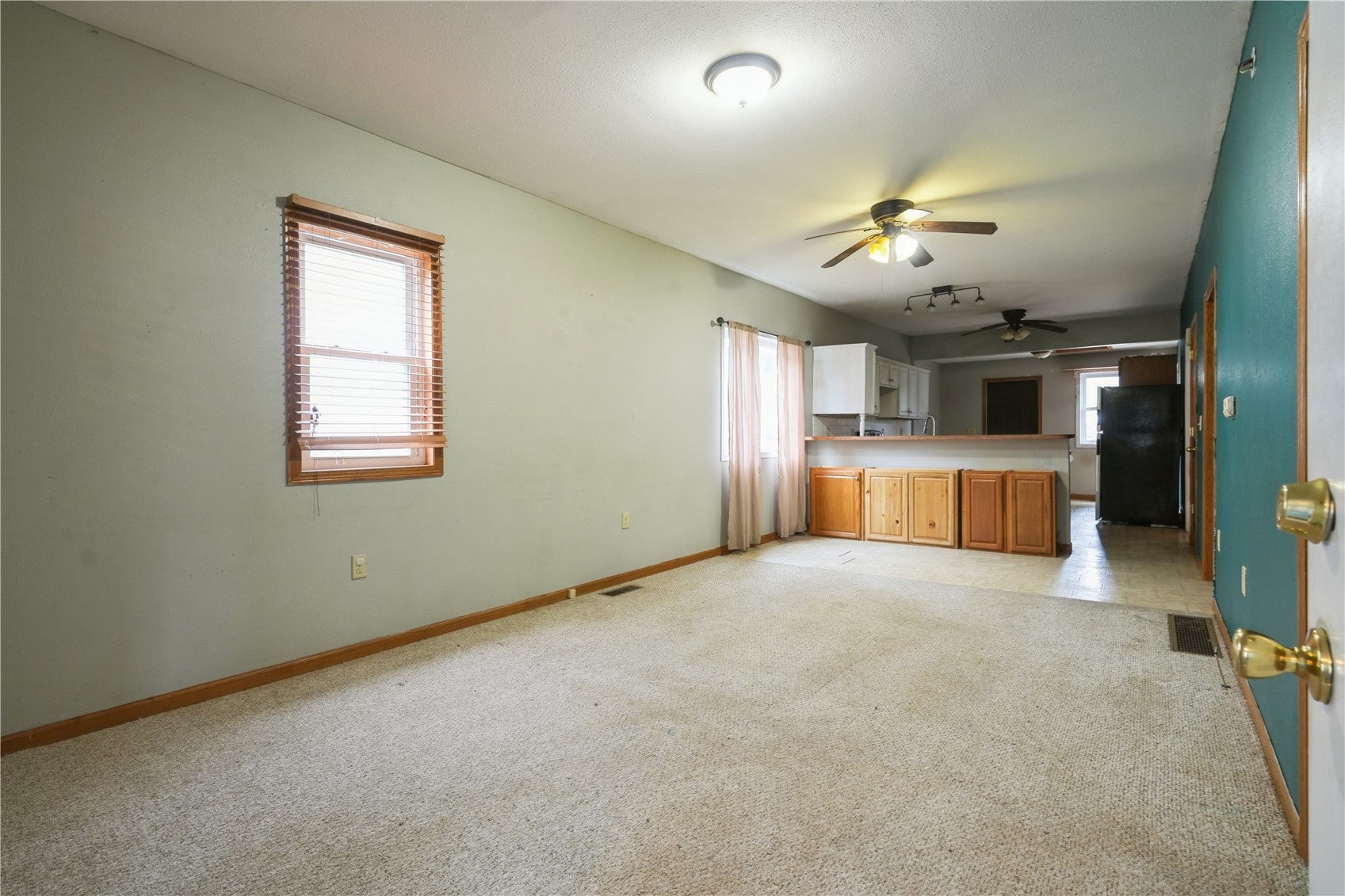 916 9th Street SW