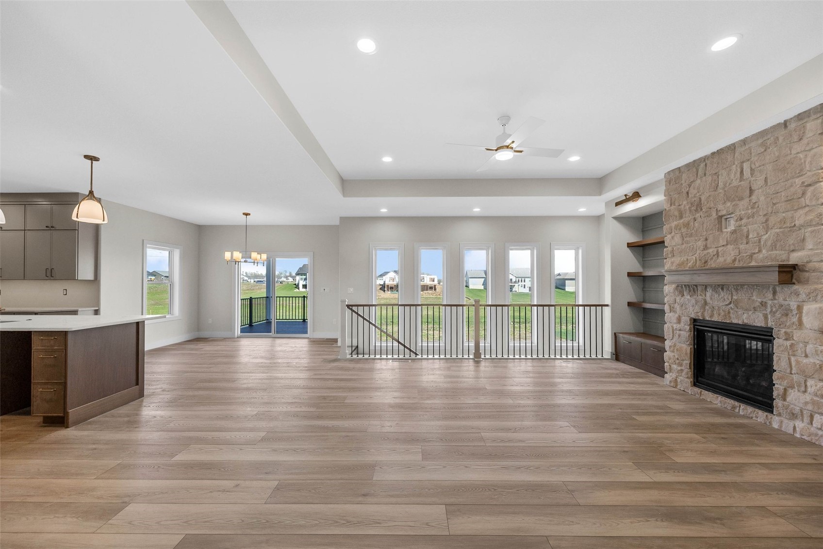 5501 Silver Ridge Rd